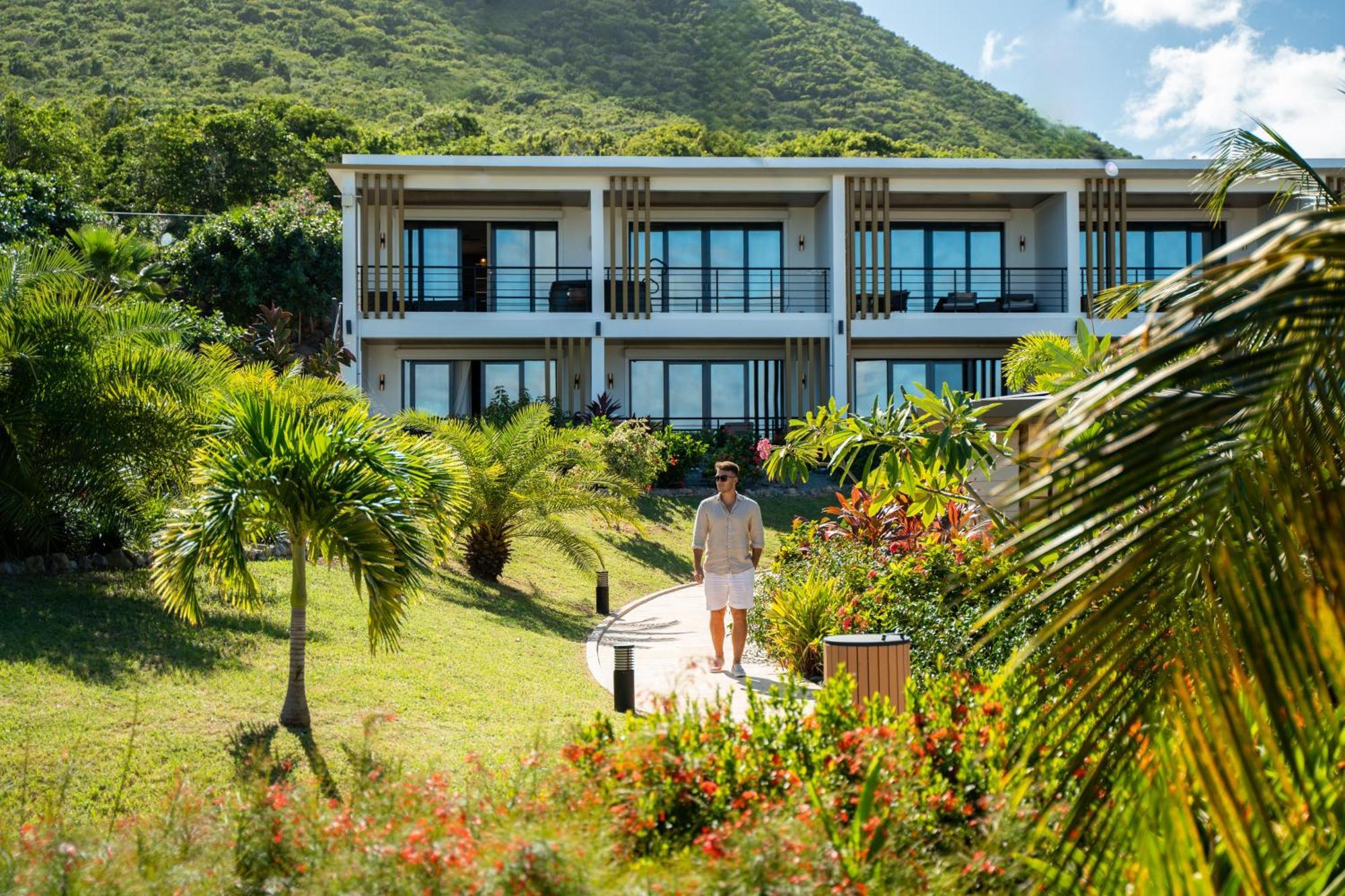 Golden Rock Dive And Nature Resort オラニエスタッド エクステリア 写真